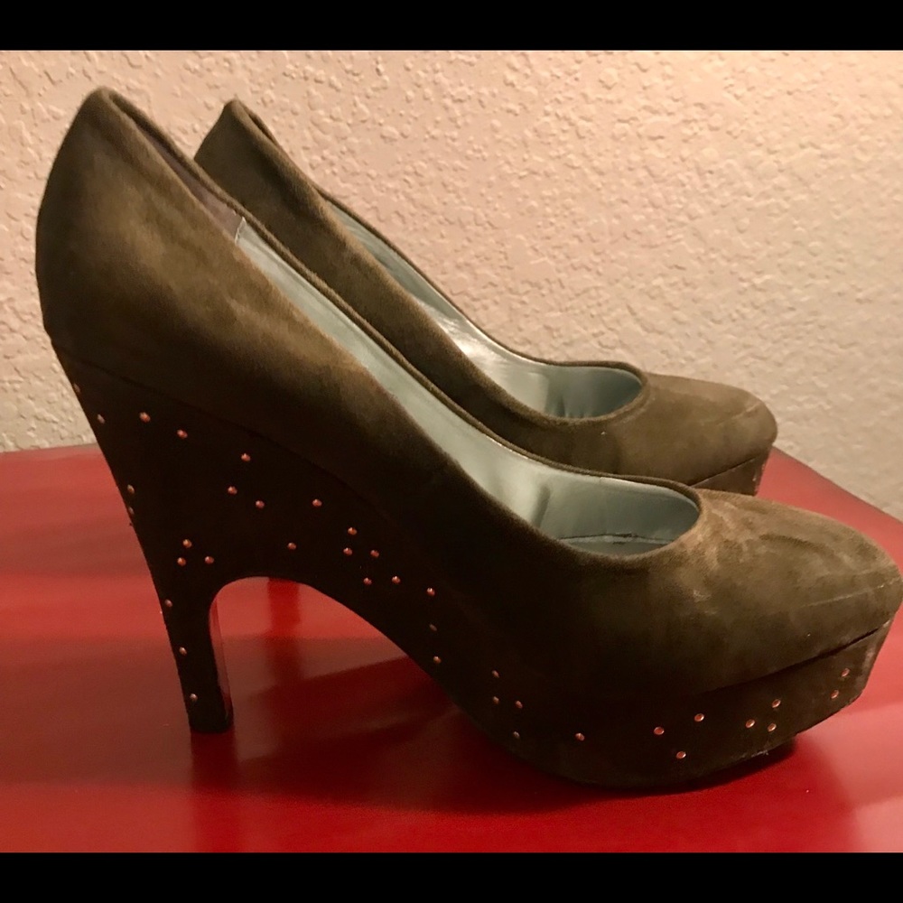 H by Halston Olive Suede Wedge Heels